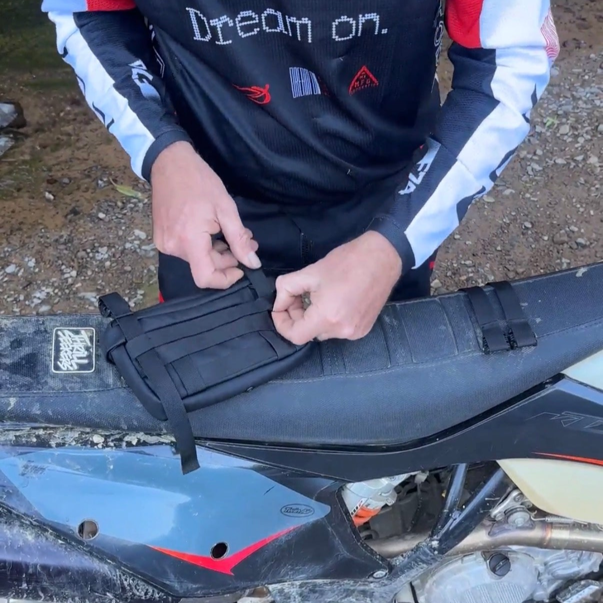Load video: 